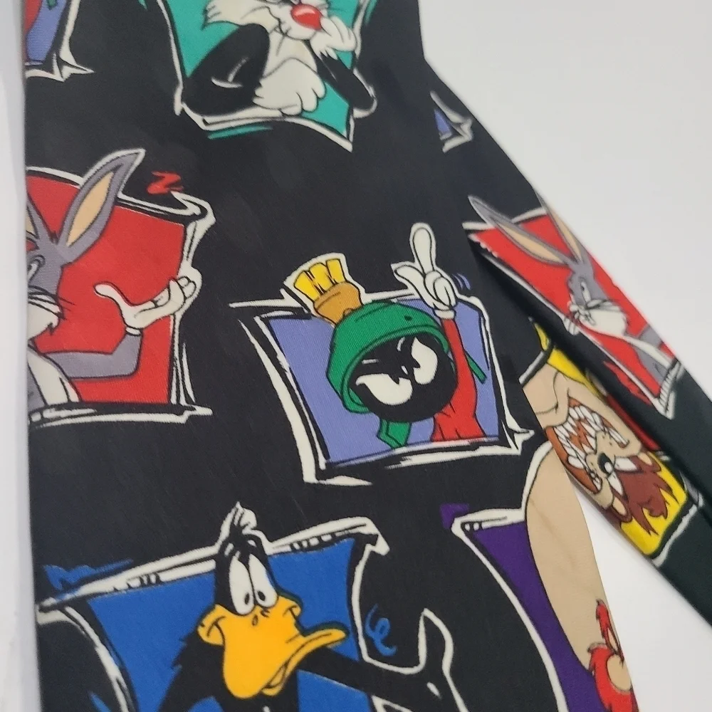 1995 Warner Brothers Looney Tunes Character tie